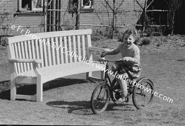 CASTLERIGG   MARTIN B  CHILDREN  JOHNNIE AND VALERIE SZULC ON BIKE